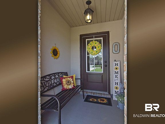 3rd image of 603 Orange Blossom Cir