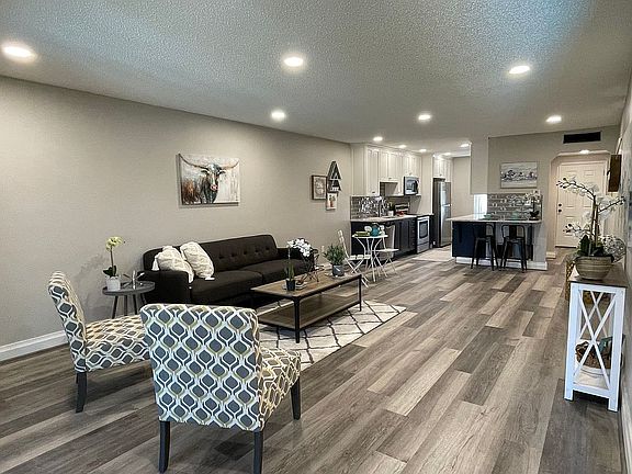 2nd image of 8693 Bardmoor Blvd APT 303B