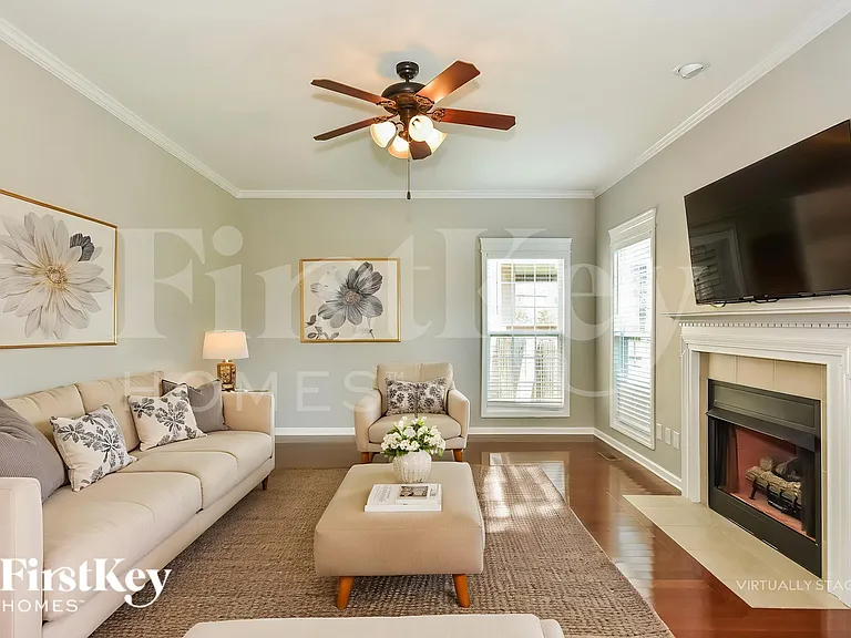 3707 Windmill Ct — Photo 4