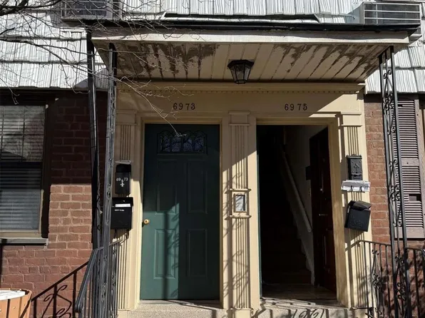 69-73 Park Drive E #2, Flushing, NY 11367