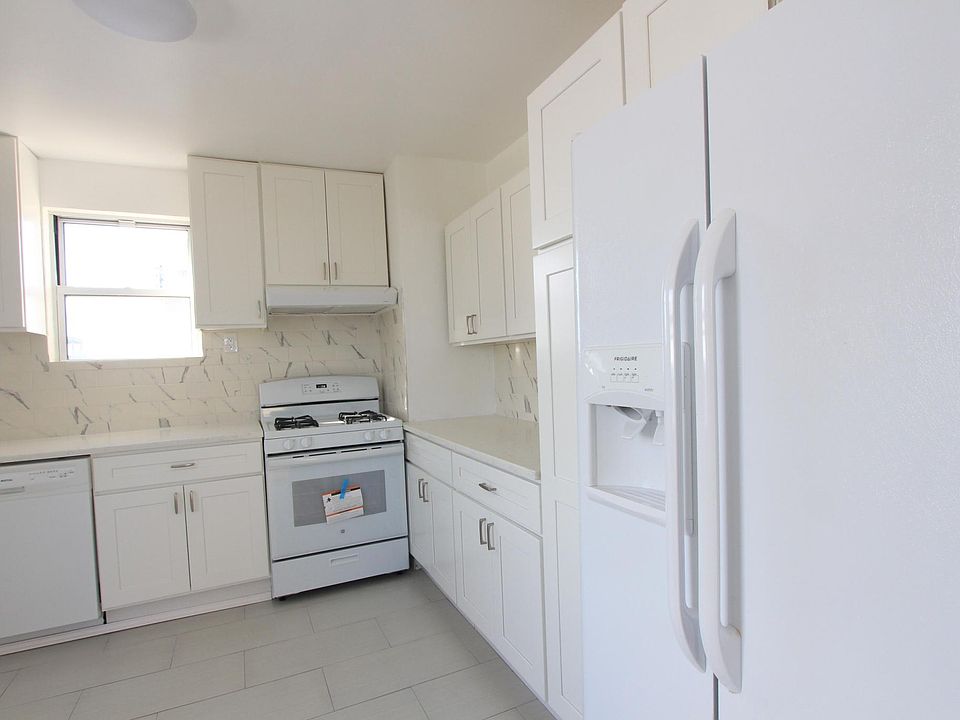 1st image of 104 McClean Ave #3F