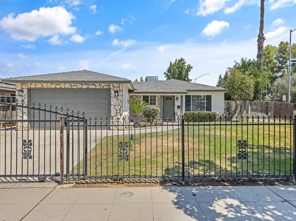 3012 W Santa Ana Avenue, Fresno, CA 93722