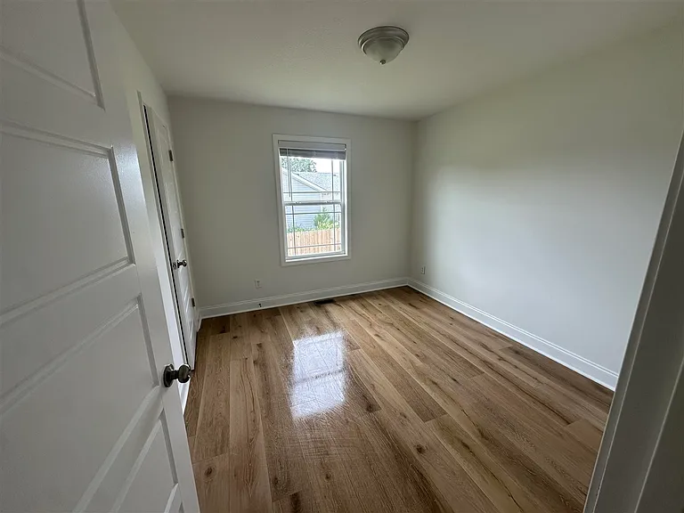 543 Saint Cloud Way — Photo 7