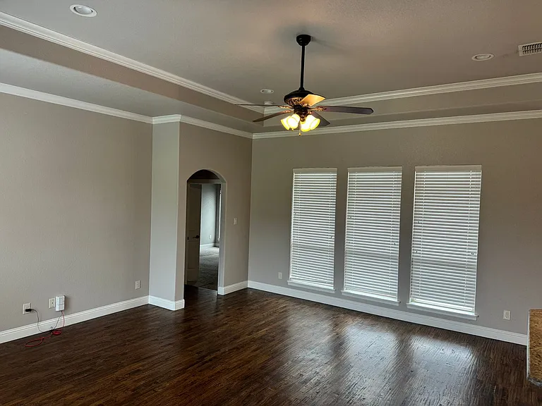105 Sandstone Ln — Photo 4