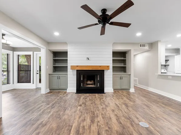 519 Park Ridge Cir, Marietta, GA 30068