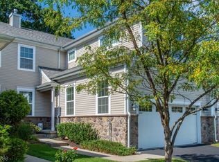 39 McNish Way, Caldwell, NJ 07006