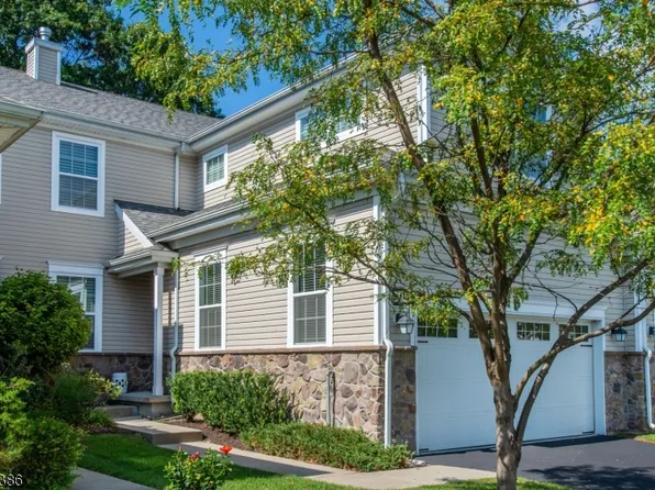 39 Mc Nish Way, West Caldwell Twp., NJ 07006