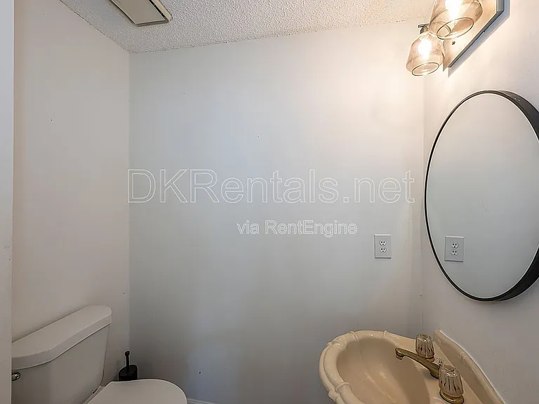2200 Goodwood Blvd SE — Photo 14
