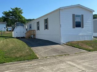 6859 Whitetail Dr SE, Dennison, OH 44621