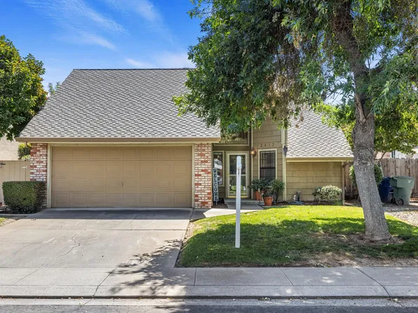 2412 Burlwood Drive, Modesto, CA 95355