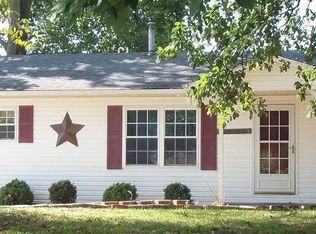 605 Meredith St, Washington, IN 47501