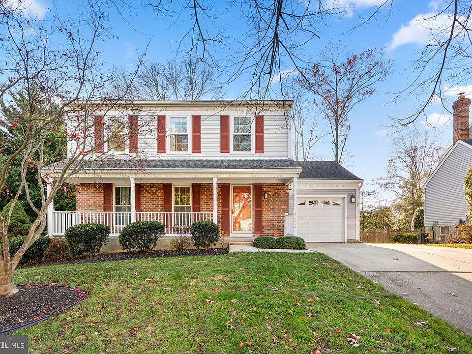 1st image of 251 Moreau Ct