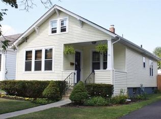 46 Holmes Ct, Albany, NY 12209
