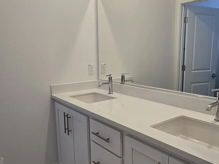 3217 Shrute Dr — Photo 17