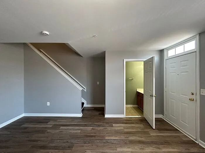 1199 Whatcoat St — Photo 10