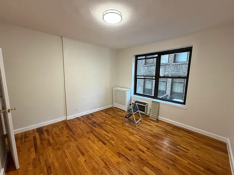 11 E 32nd St #3G — Photo 2