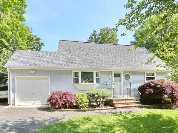 3 Heather Lane, West Nyack, NY 10994