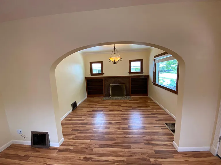 1508 S Lincoln St — Photo 4