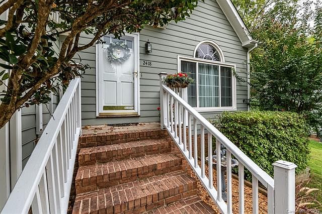 1st image of 2418 Torrington Ln