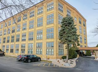 1545 Arboretum Dr APT 227, Oshkosh, WI 54901