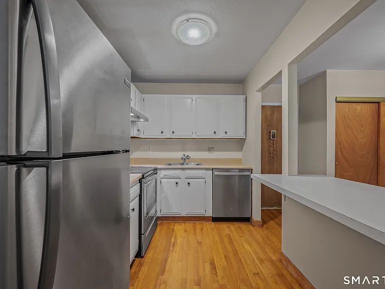 565 Talcottville Rd #1C5 — Photo 14