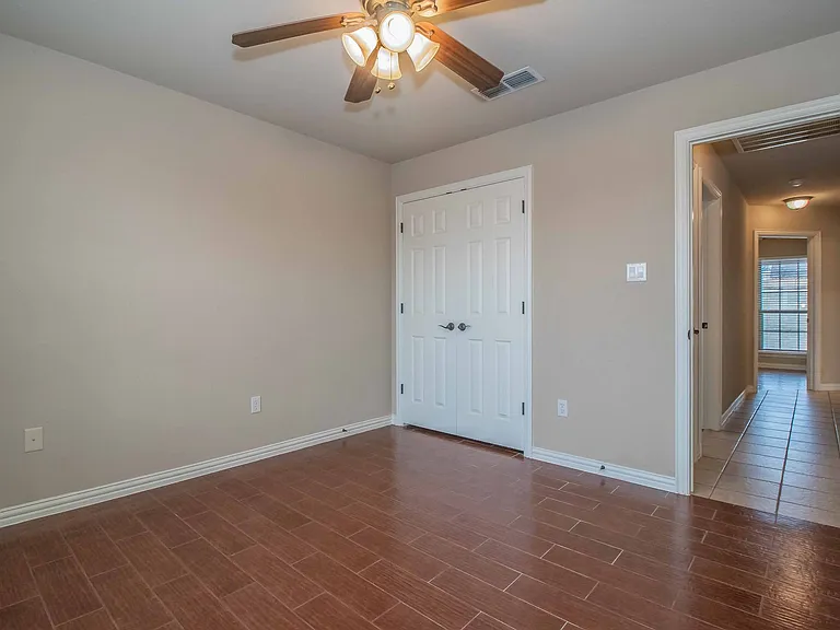 5957 Stacy Ln — Photo 21