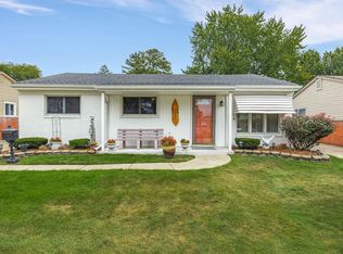 28004 Roy St, Saint Clair Shores, MI
