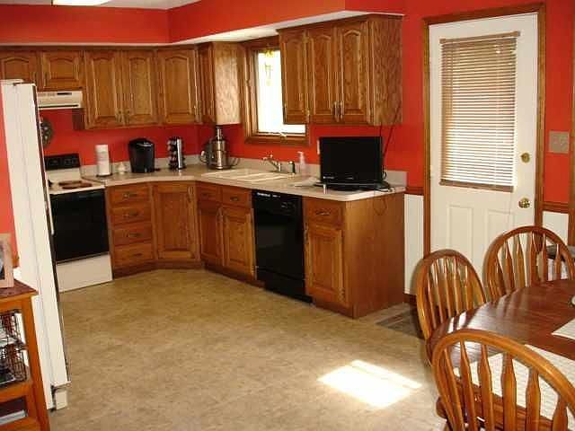 2nd image of 2837 SW Rother Rd