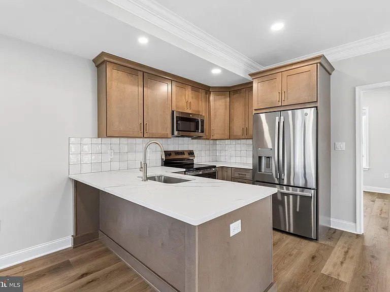 23 Christman St — Photo 10