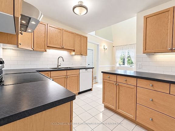 5th image of 4114 Butternut Ct #1