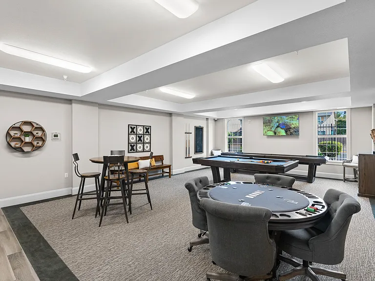 Recreation and Game Lounge l Luxury Apartments in Puyallup, WA l Silver Creek