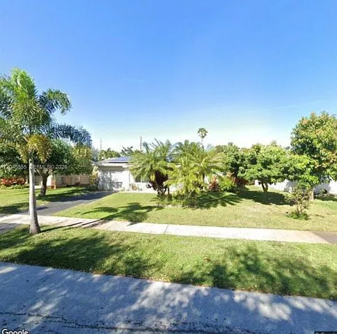 6321 Thomas St — Photo 1