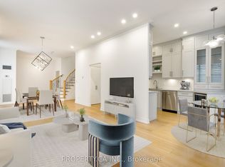 2 Aberfoyle Cres #105, Toronto, ON M8X 2Z8
