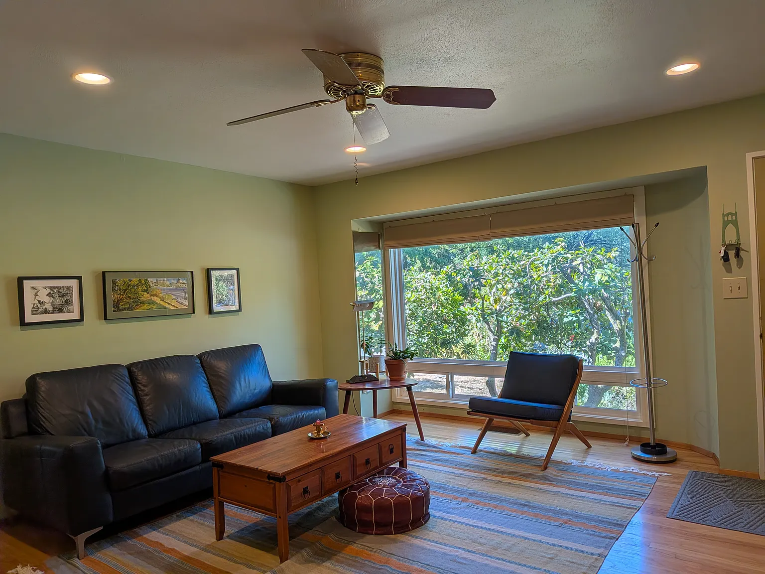 3 bed, 1800 sqft, $2,900 — Photo 2
