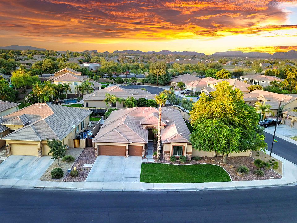 1st image of 3984 E Meadowview Dr