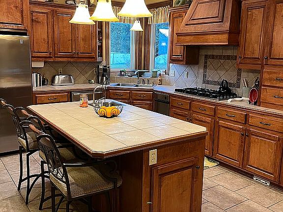 5th image of 119 Gumbo Rd