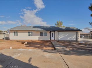 15471 Washoan Rd, Apple Valley, CA 92307