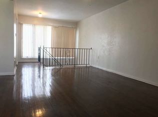 149-64 257th St #2, Rosedale, NY 11422