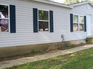 823 W Oak St #A, Jasonville, IN 47438