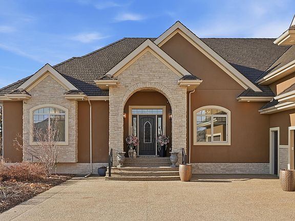 3rd image of 54403 Range Rd #251-131