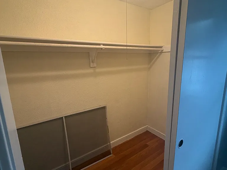 90 Sylvia St #2 — Photo 7