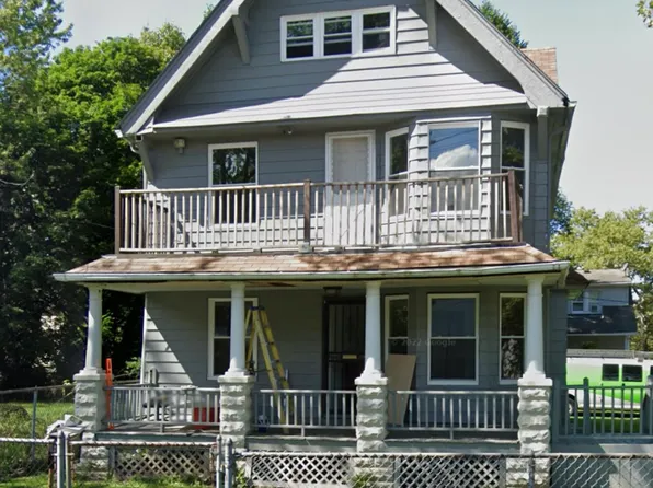 2916 E 112th St #1, Cleveland, OH 44104