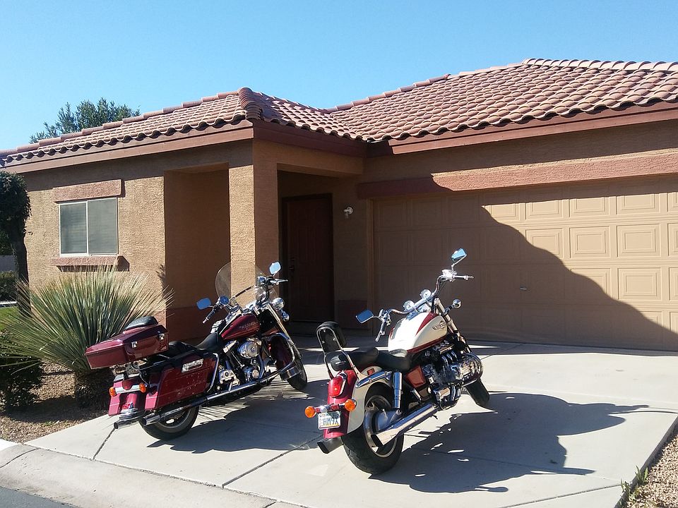 2nd image of 2086 E Spruce Dr