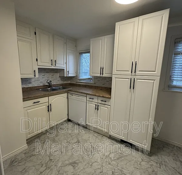 805 Morphet Ave #PROPERTY — Photo 2