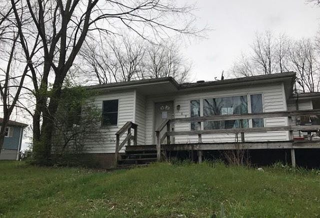 1st image of 169 Shady Lane Dr