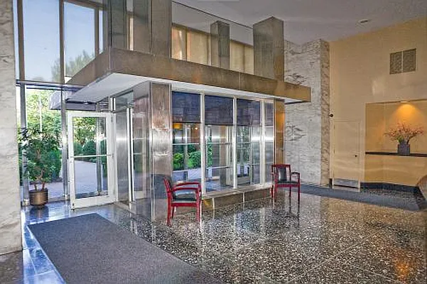 Sold by Fillmore | media 49