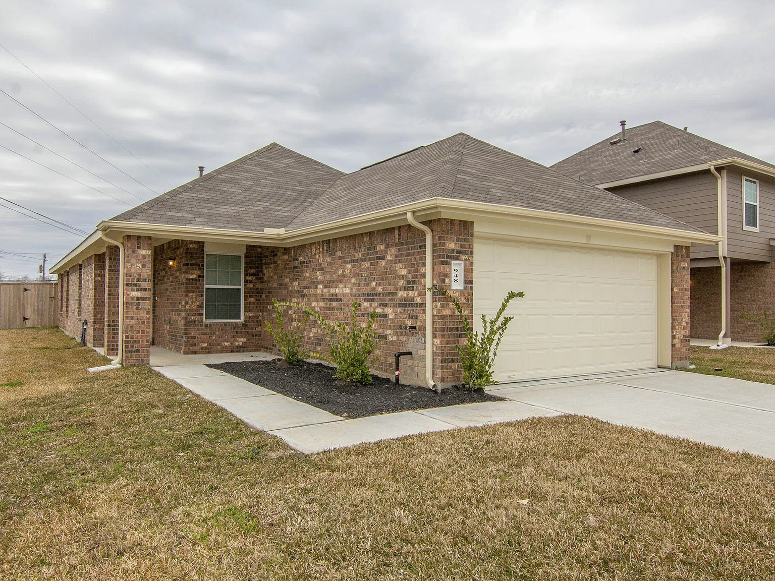 Saltgrass Crossing — Photo 3