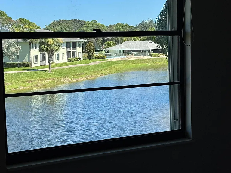 801 Sabal Ridge Cir #H — Photo 16
