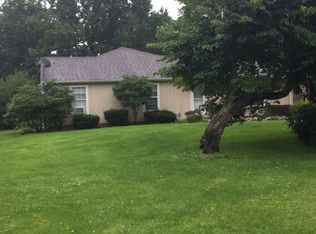 72 Lakeview Dr, New Egypt, NJ