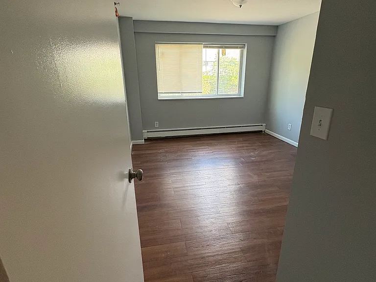 121 Hillside Ave #B05 — Photo 5